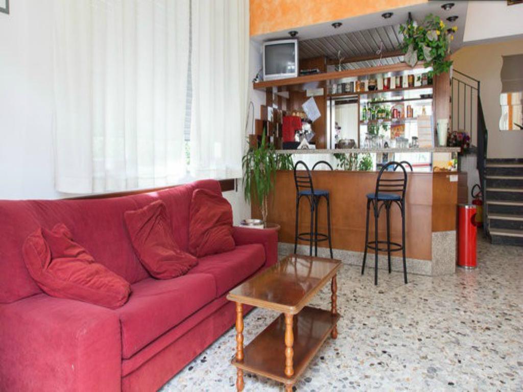 Hotel Ronconi Rimini Kültér fotó